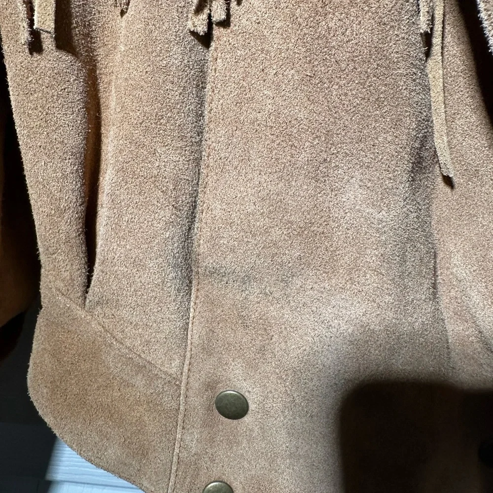 Women’s vintage Tan Leather Jacket with fringe size Medium - Picture 4 of 6